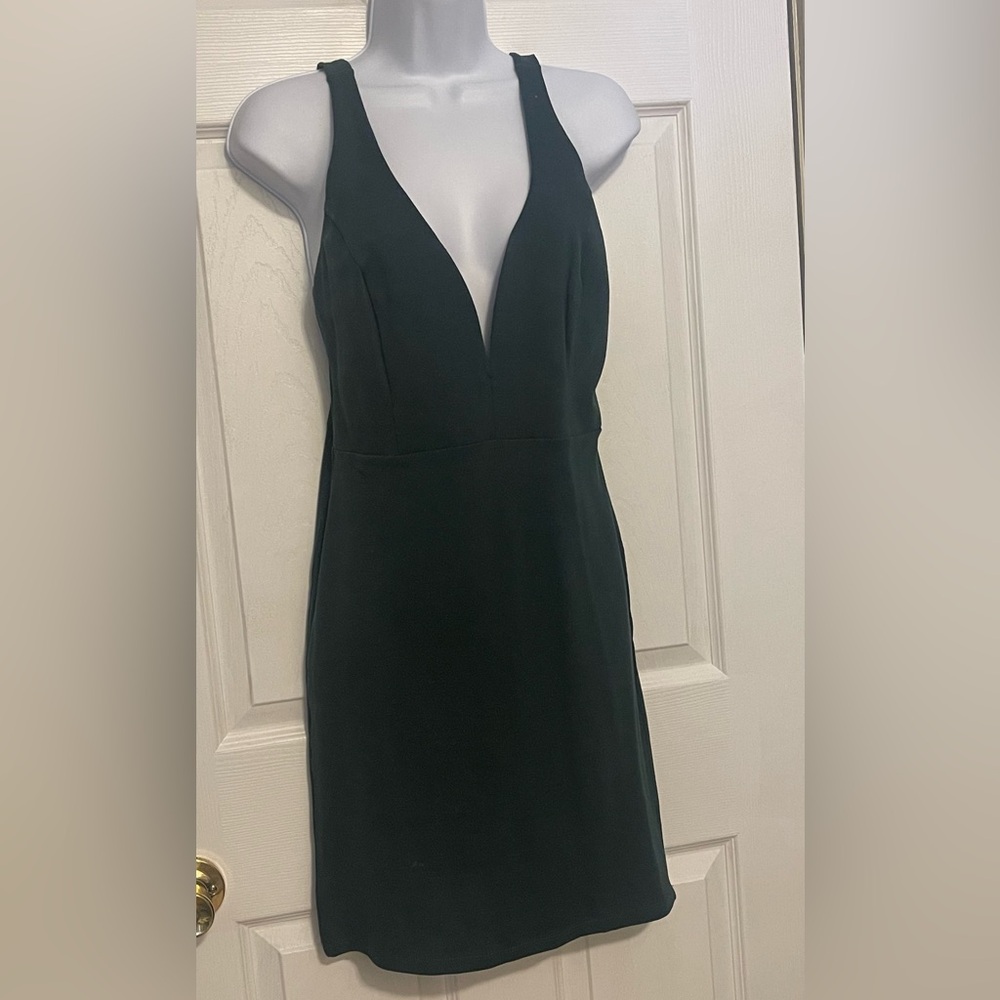 Lulu's | Dark Green Plunge Sheath Dress - L